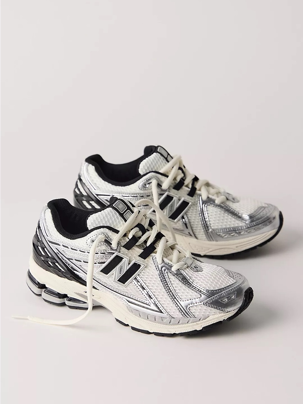NEW BALANCE 1906R Sneakers Silver and White Running Sneakers